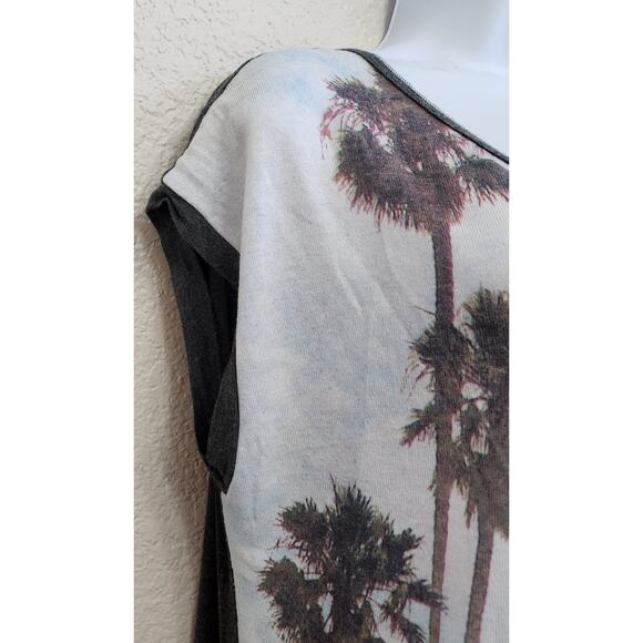Edista Gray White Graphic Print Capped Sleeves Top XL Lightweight Soft Stretch - Picture 2 of 5